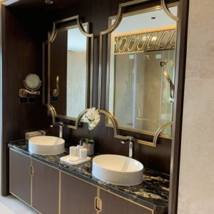 Trang trí nội thất inox